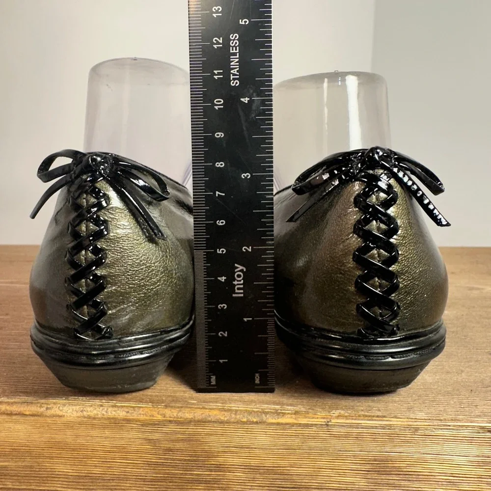 Sofft Leather Ballet Flats Whipstitch Bow Comfort Shoes Green 8.5M Lace Up Hel